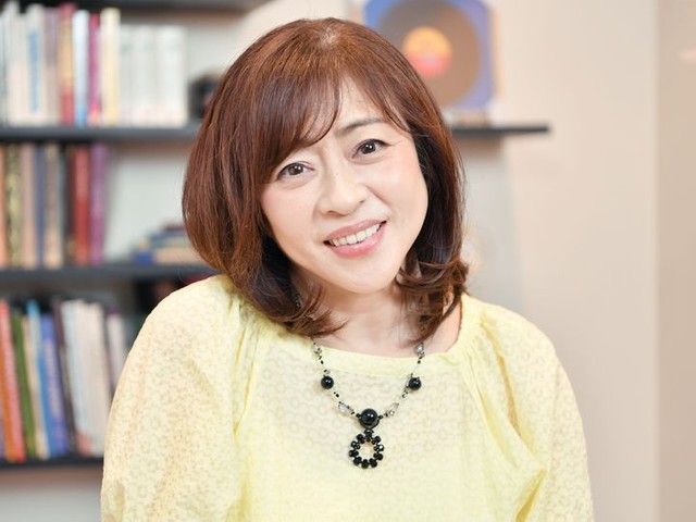 空き家になった実家に1800万円かけた松本明子さん　「実家を頼む」との父の言葉で維持し続けた25年（前編）